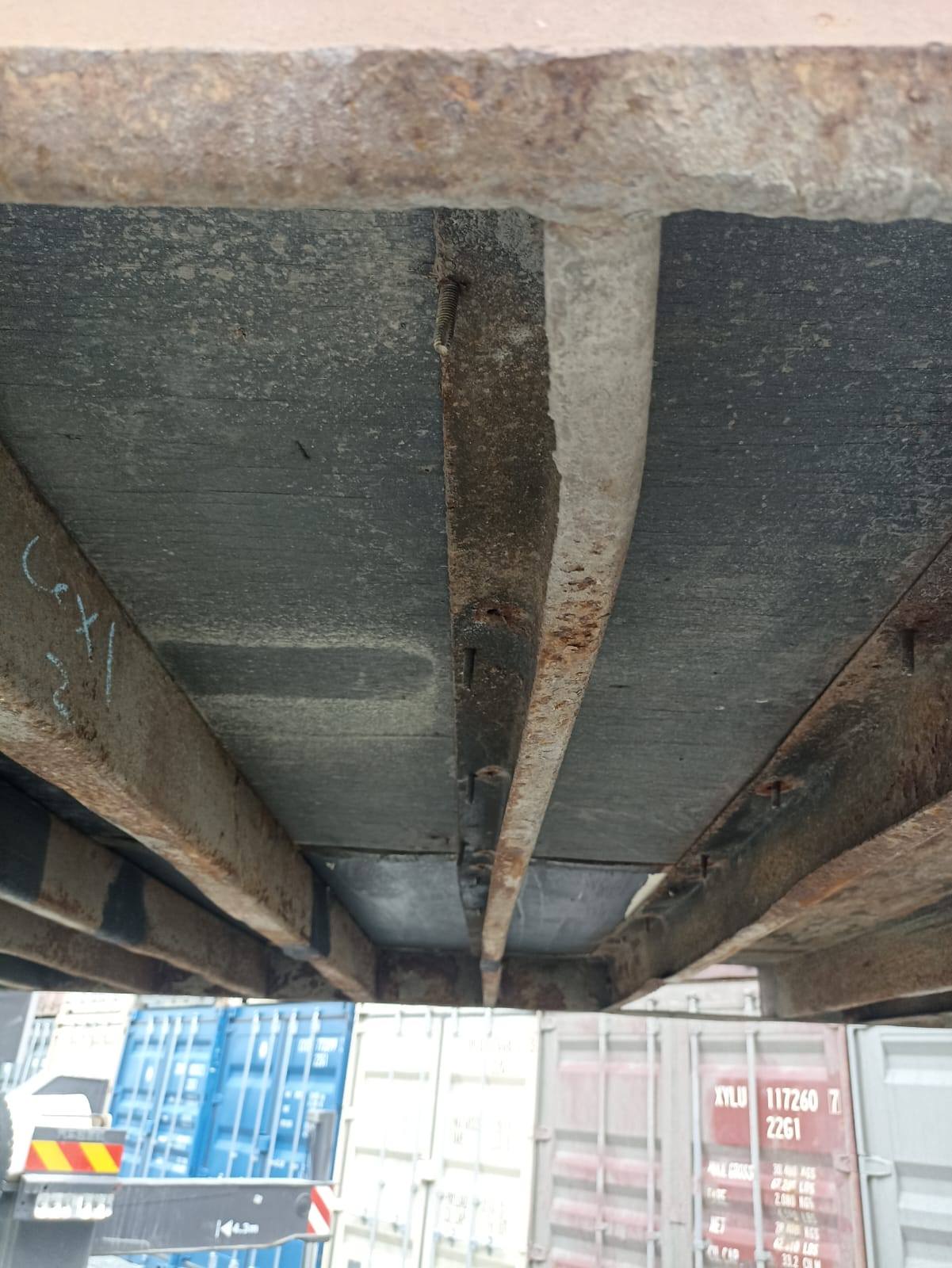 Морской контейнер TGHU0327670